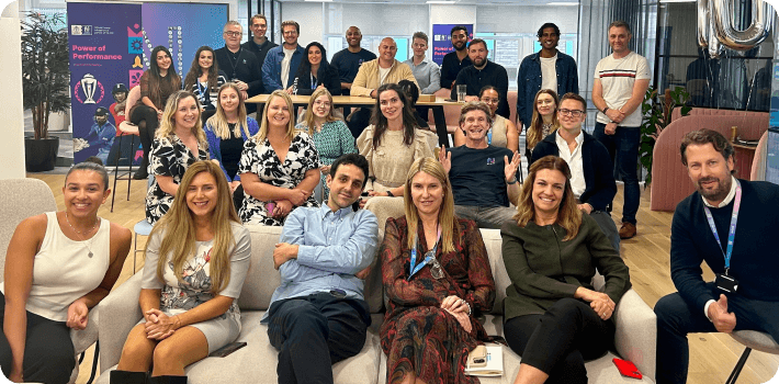 Nium team working together